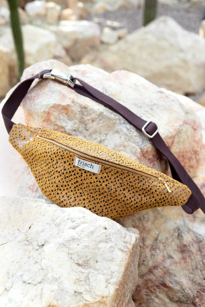 Senfgelbe Bauchtasche von frisch Beutel